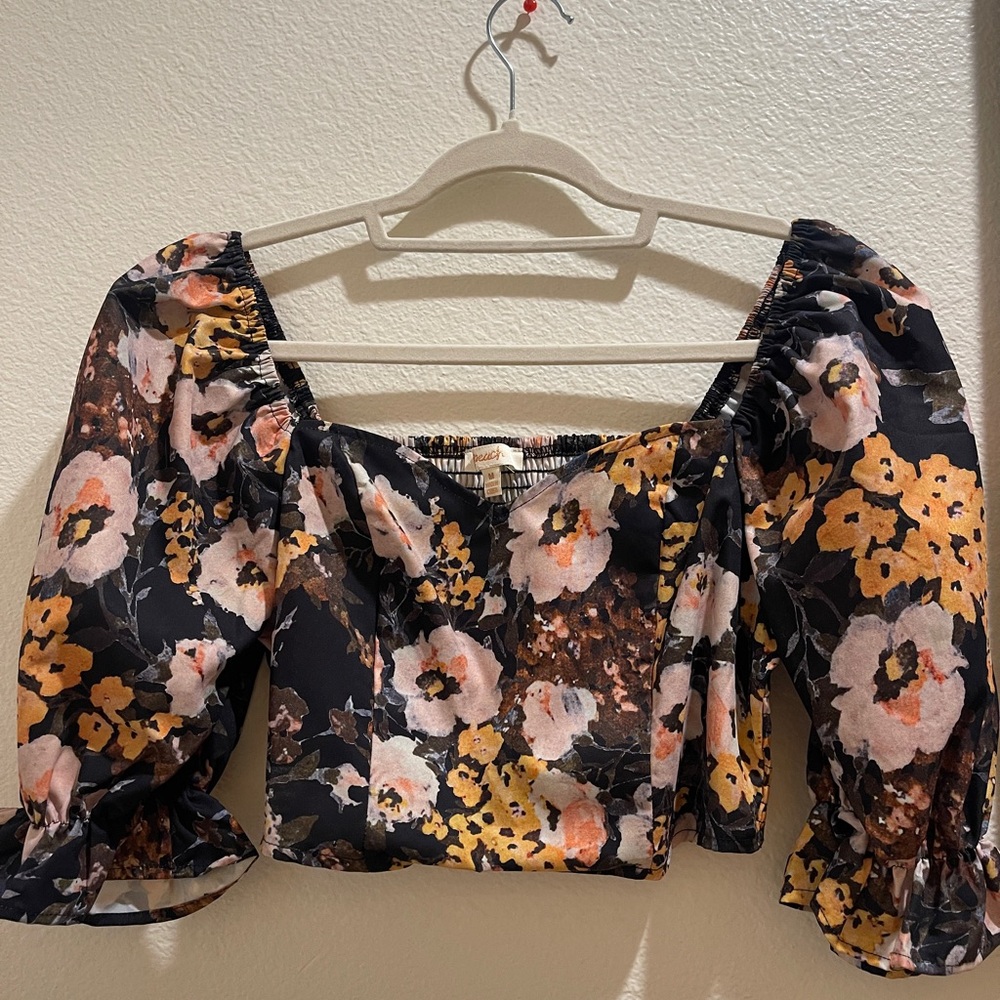 Peach Couture Black Floral Puff Sleeve Blouse